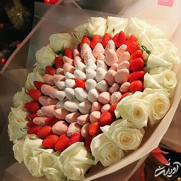 مدل دسته گل شکلاتی آموزش دسته گل شکلاتی دسته گل شکلاتی با کاغذ کشی دسته گل شکلاتی ولنتاین دسته گل شکلاتی ساده تزیین شکلات برای مهمانی تزیین شکلات در سینی lng nsji 'g a;ghjd